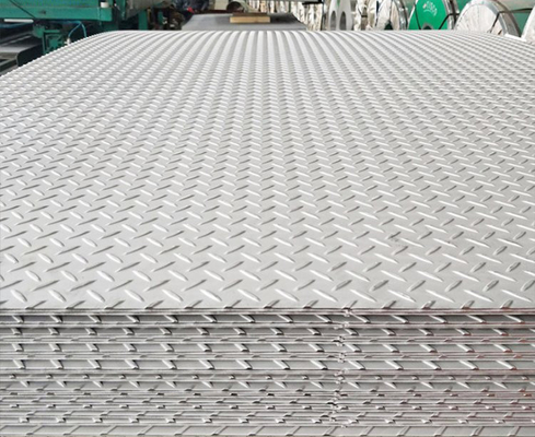 23-2-2 Stainless Steel Sheet Flat Tape Strip ISO15510 Anti Slip Diamond Shaped